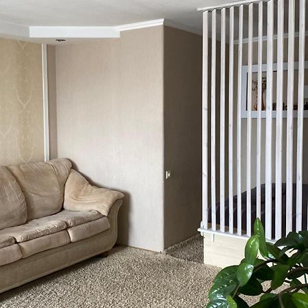 Cozy And Comfortable Apartment Tsjerkasij Eksteriør bilde